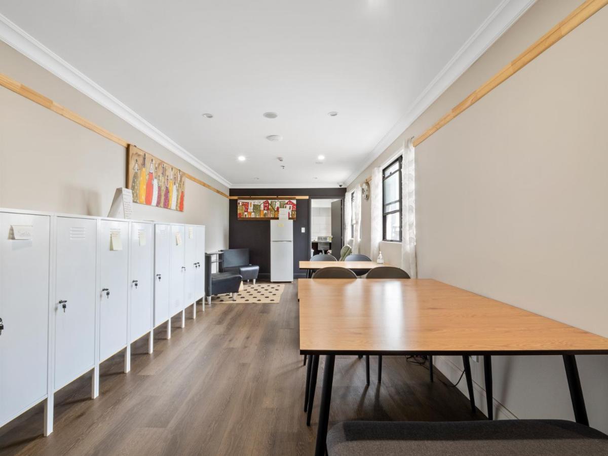 Azzurro Boutique Hotel - Surry Hills Сідней Екстер'єр фото