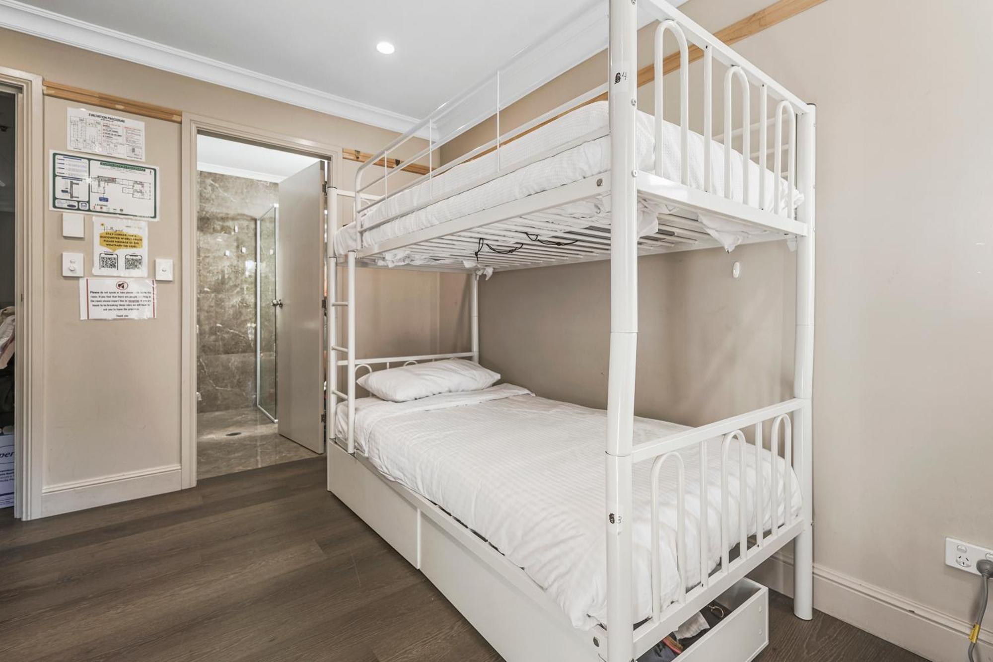 Azzurro Boutique Hotel - Surry Hills Сідней Екстер'єр фото