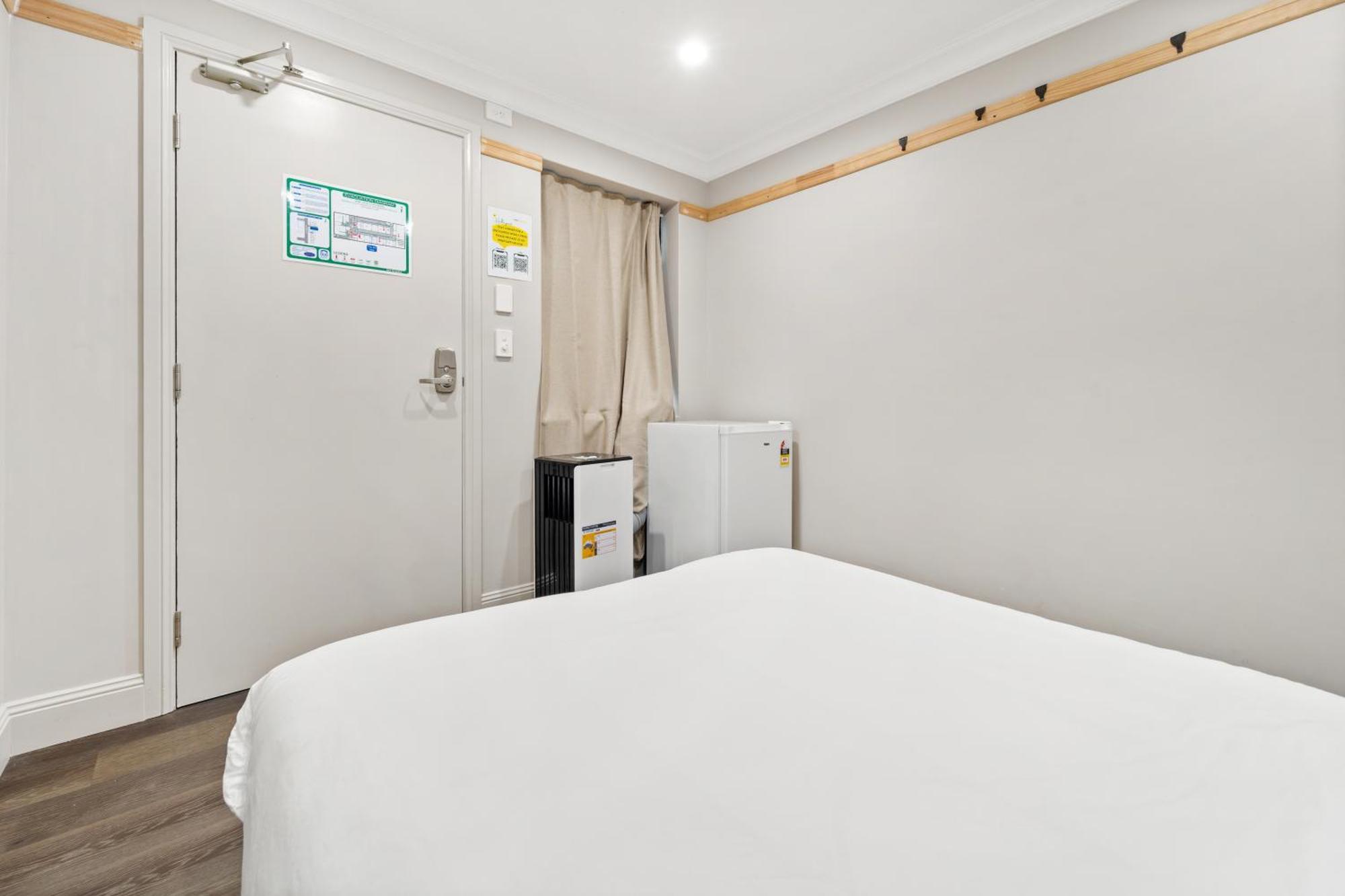 Azzurro Boutique Hotel - Surry Hills Сідней Екстер'єр фото